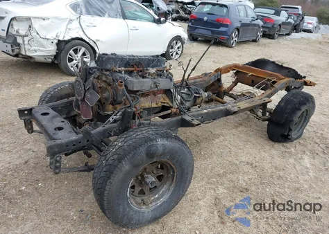 1985 Jeep Jeep Cj7 из США, поврежденный, VIN 1JCCM87E8FT023047